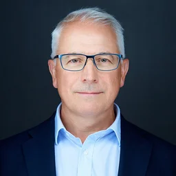 Nagy Tamás automatikai és PLC-rendszertechnikus, MODELLO Intézet